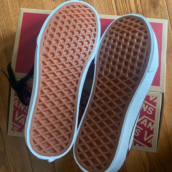 WOMEN COLOR BLOCK ORCHID/RED VANS - Picture 3 of 4